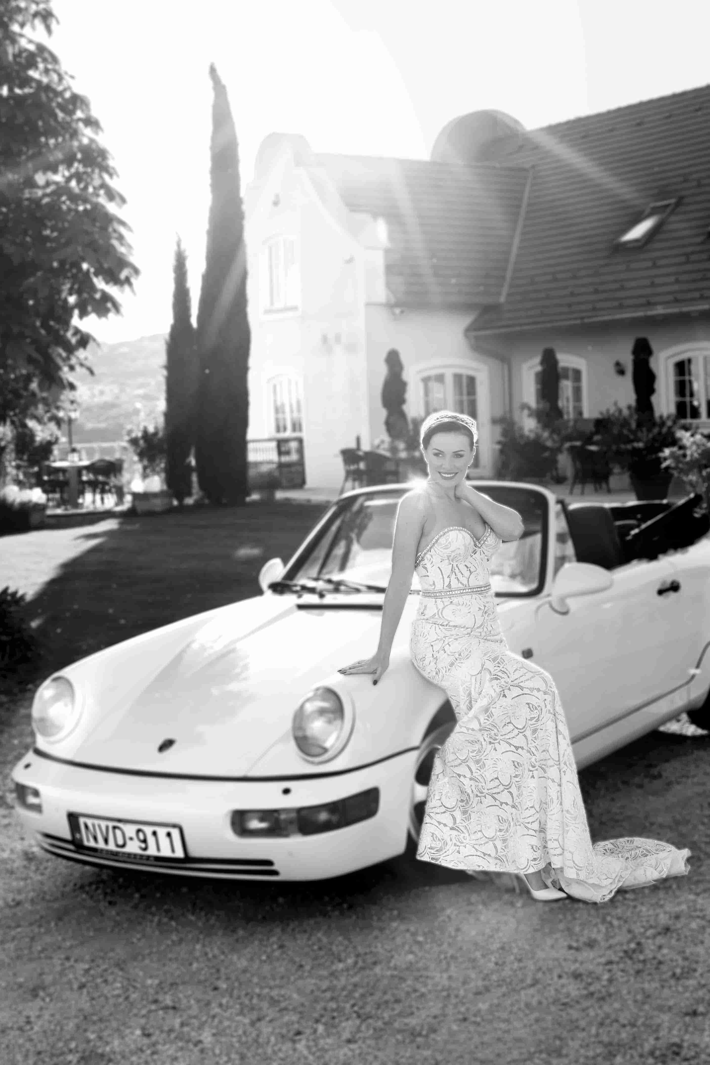 Romantikus esküvői pillanat